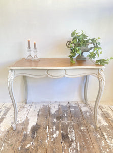 Antique French table